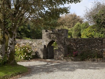 Activities & Experiences - Entrance to walled garden